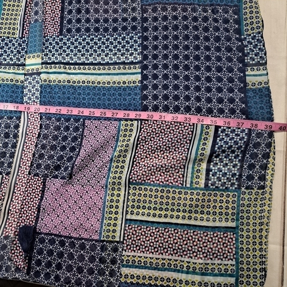 Multi Media Pattern One Size Cover Up - Picture 6 of 10